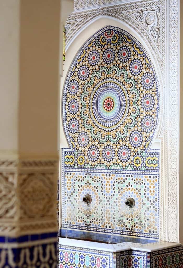 Architecture in the Morocco pavilion at Epcot in Walt Disney World. #epcot #waltdisneyworld #travelguide #themeparks