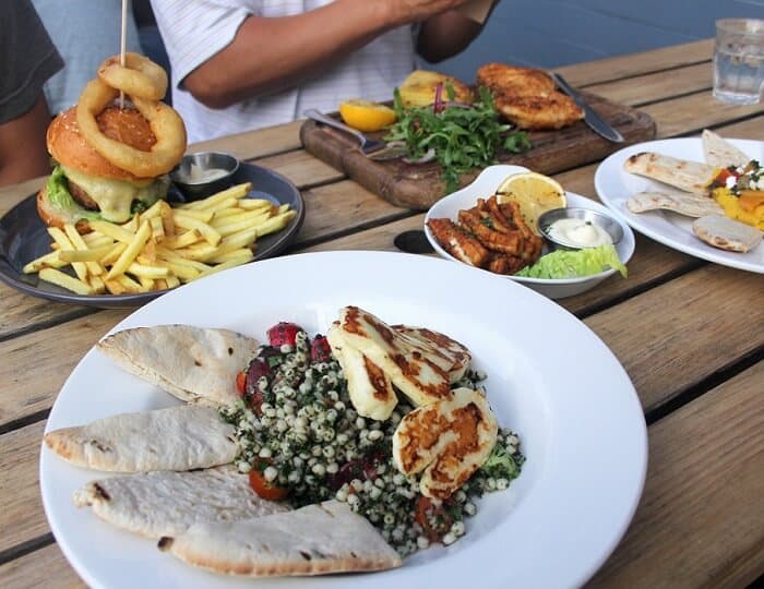 Tabbouleh, burger, fish and chips, hummus and calamari from The Railway in London. #london #salad #dinnerout